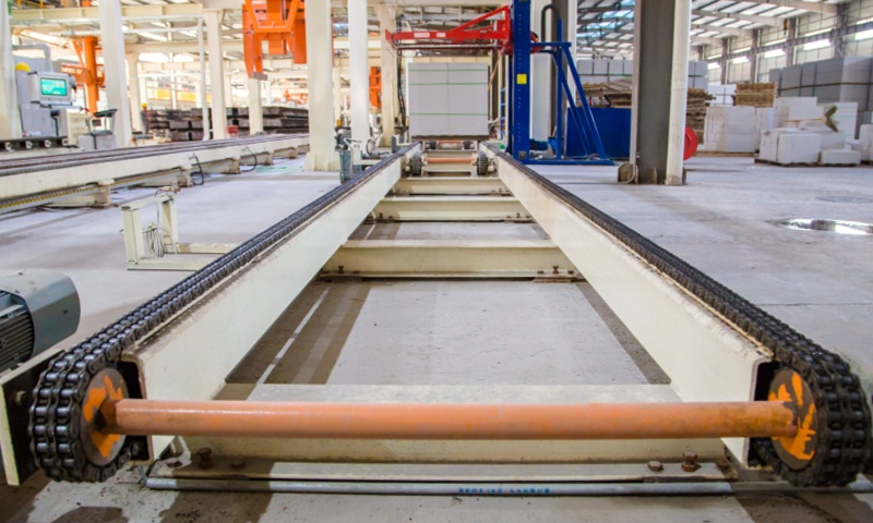 Linha transportadora de embalagem de blocos